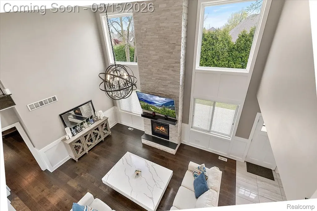 46930 Riverpark E Macomb Township MI 48044