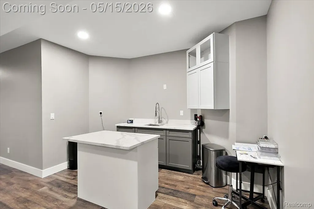 46930 Riverpark E Macomb Township MI 48044