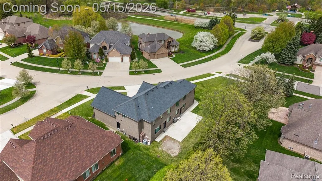 46930 Riverpark E Macomb Township MI 48044