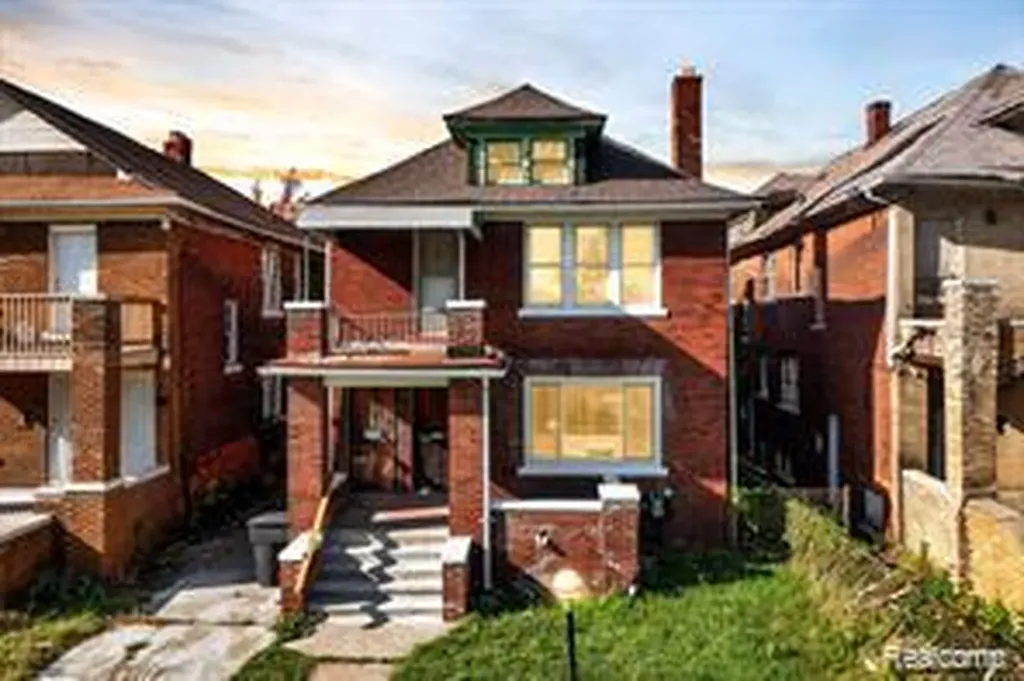 2910 Tuxedo Street Detroit City MI 48206