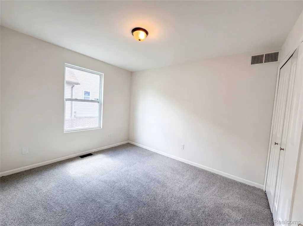 5988 Treetops Drive Romulus City MI 48174