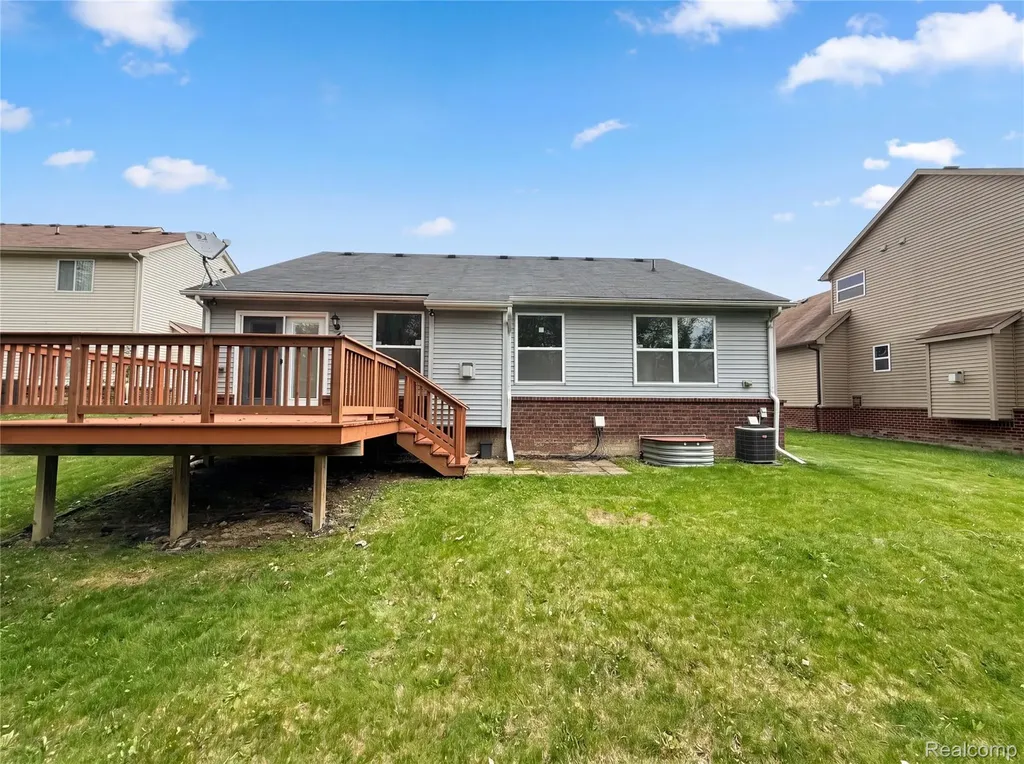 5988 Treetops Drive Romulus City MI 48174