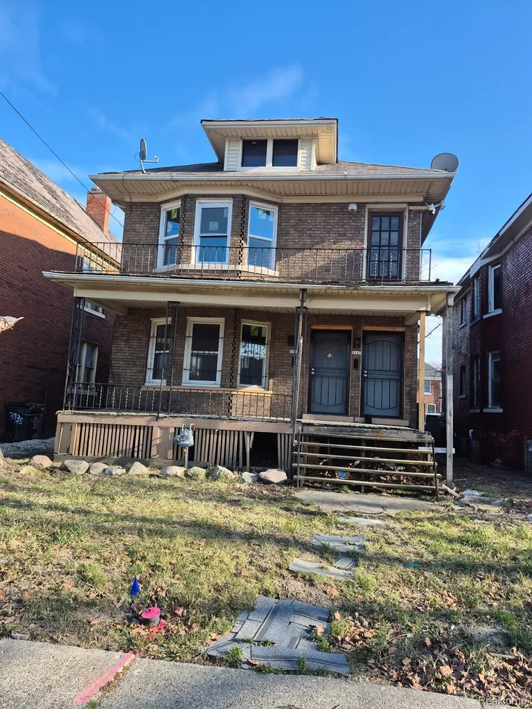 3745 Hogarth Street Detroit City MI 48206