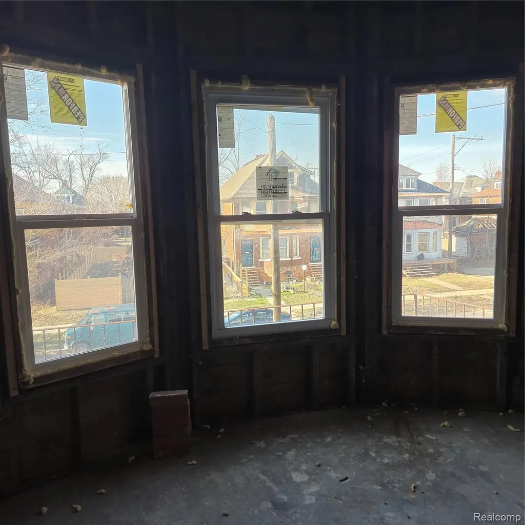 3745 Hogarth Street Detroit City MI 48206