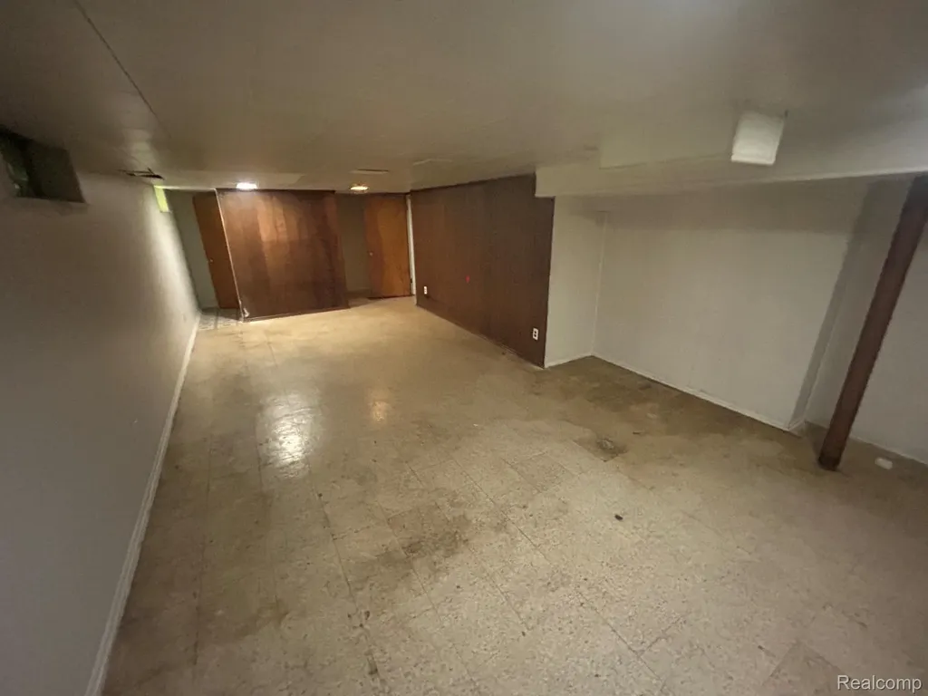 16601 Wormer Street Detroit City MI 48219