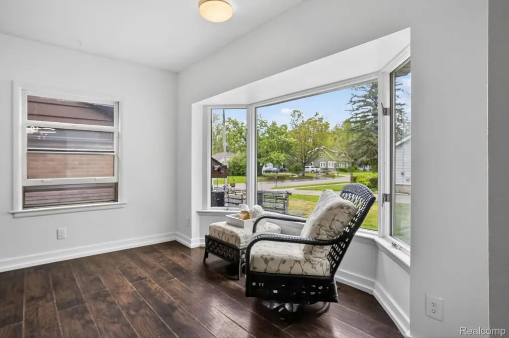 1209 Beatrice Street Flushing City MI 48433