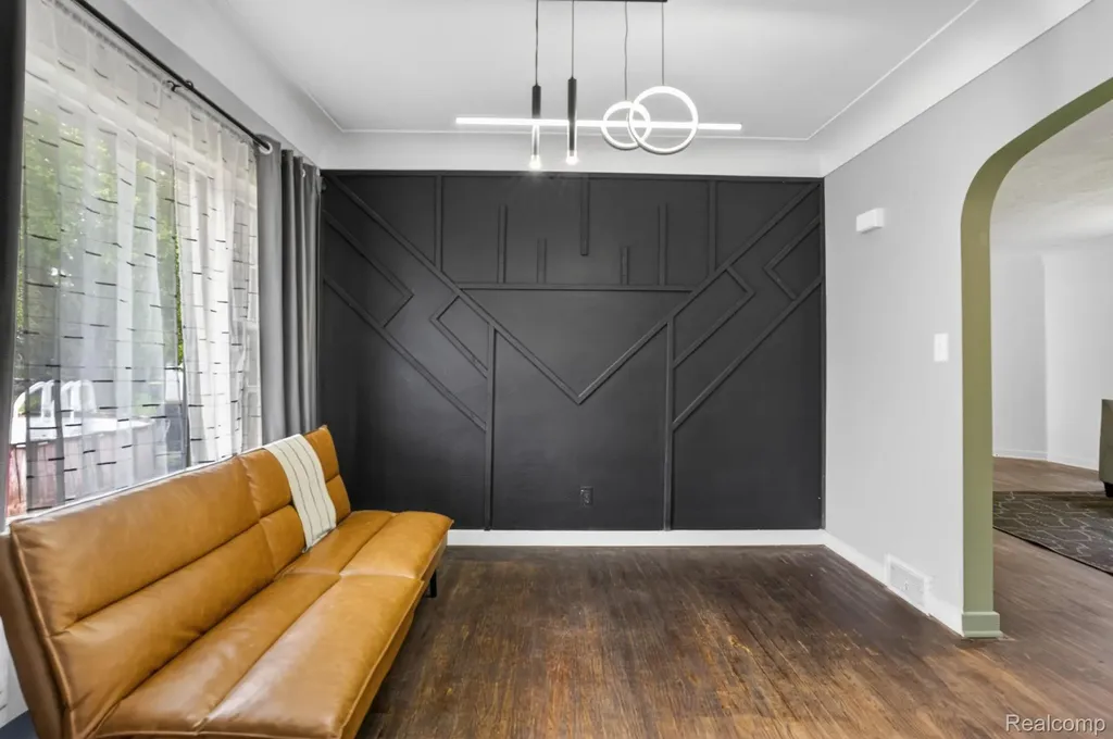 1209 Beatrice Street Flushing City MI 48433