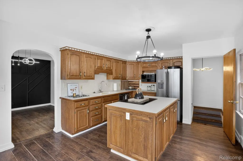 1209 Beatrice Street Flushing City MI 48433