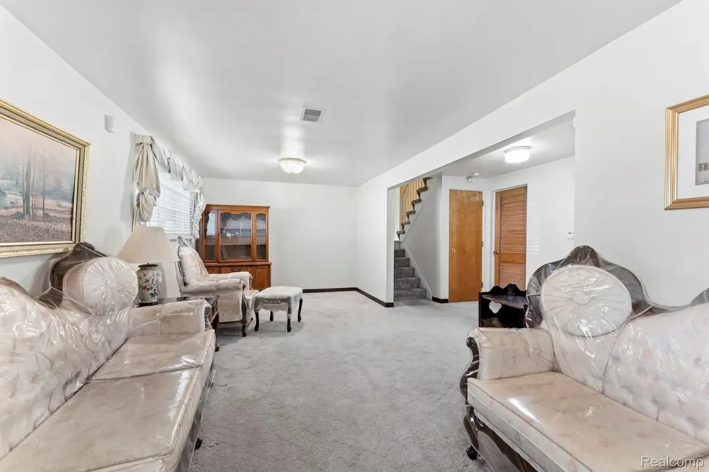 23410 Joy Road Redford Charter Township MI 48239