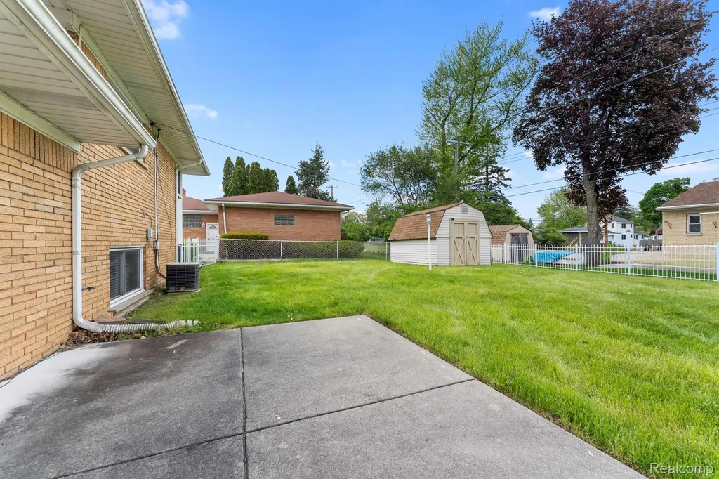 23410 Joy Road Redford Charter Township MI 48239