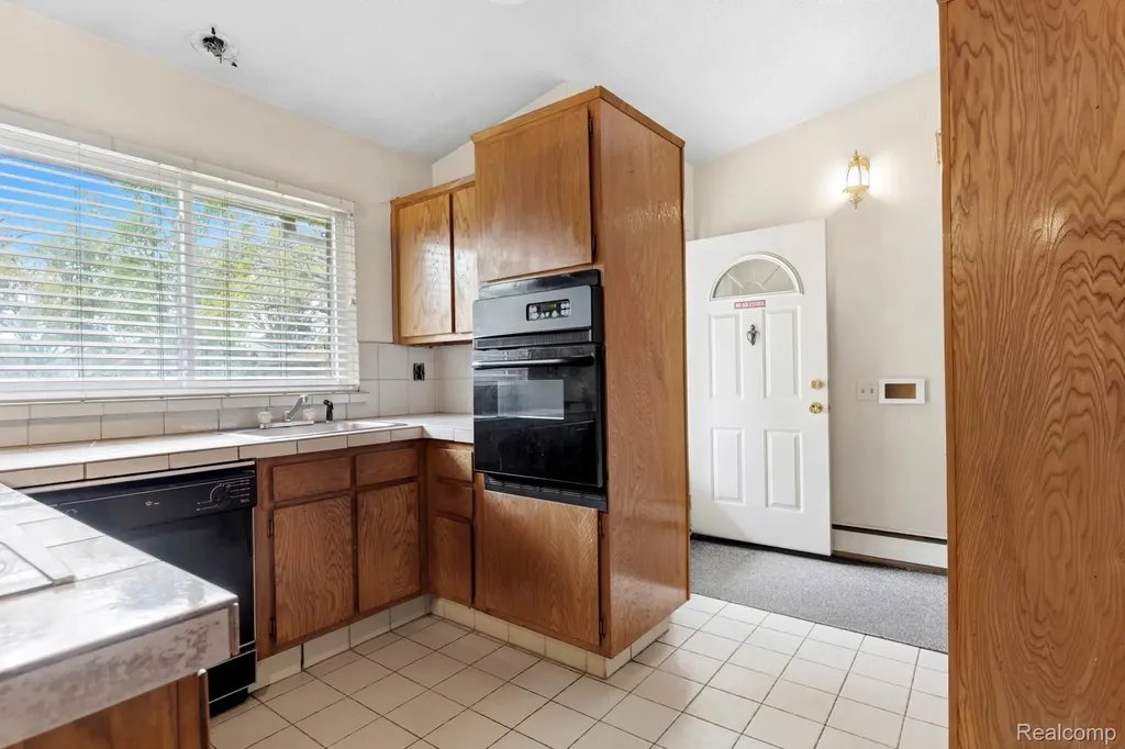 23410 Joy Road Redford Charter Township MI 48239