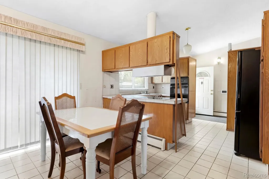 23410 Joy Road Redford Charter Township MI 48239