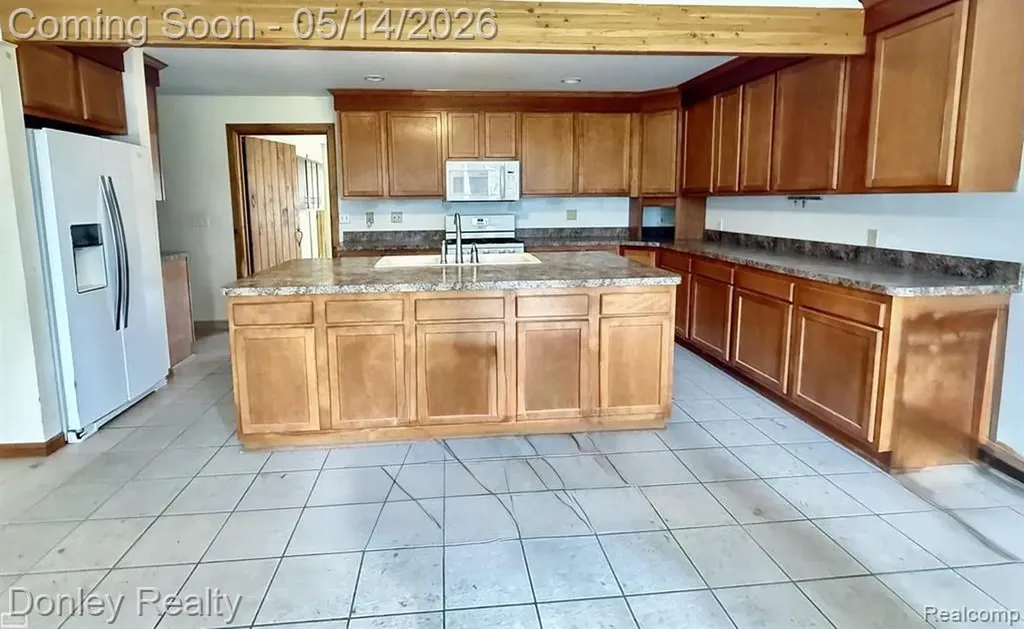 7285 Mayville Road Koylton Township MI 48453