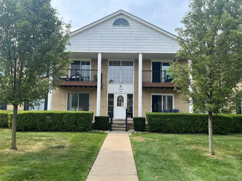 11740 Seaton Drive Sterling Heights City MI 48312