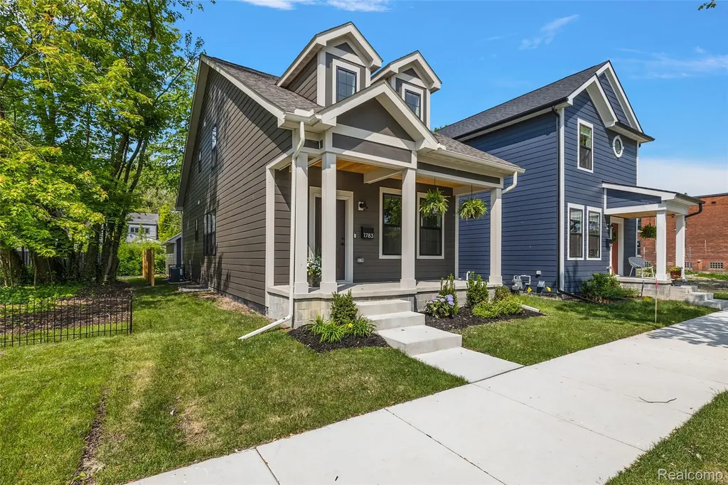 1510 Holcomb Street Detroit City MI 48214
