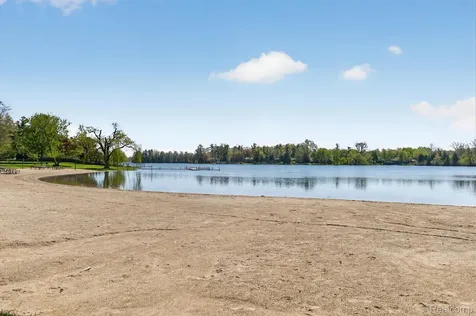 2476 Cedar Key Drive Orion Charter Township MI 48360