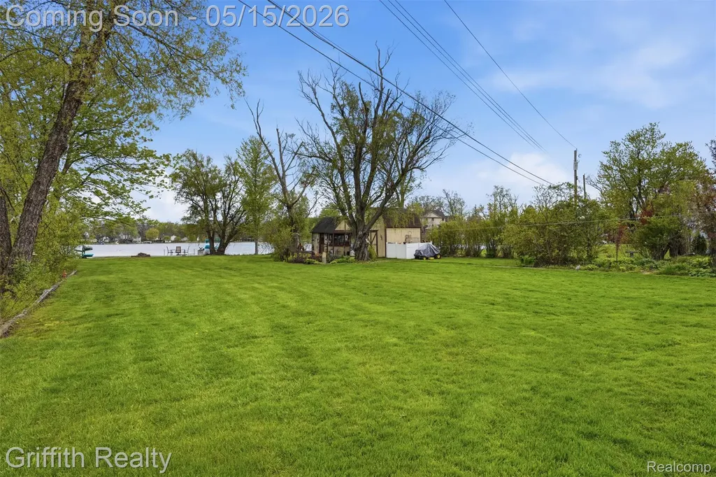 2901 School Lake Drive Brighton Township MI 48114