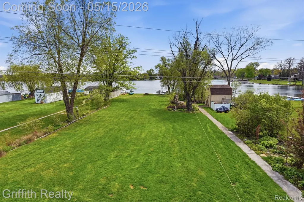2901 School Lake Drive Brighton Township MI 48114