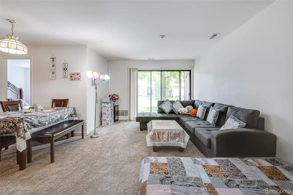 42764 Lilley Pointe Drive Canton Charter Township MI 48187