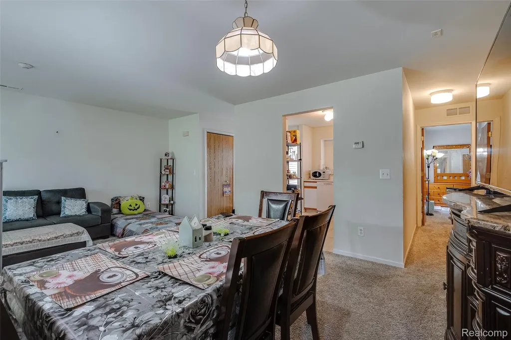 42764 Lilley Pointe Drive Canton Charter Township MI 48187