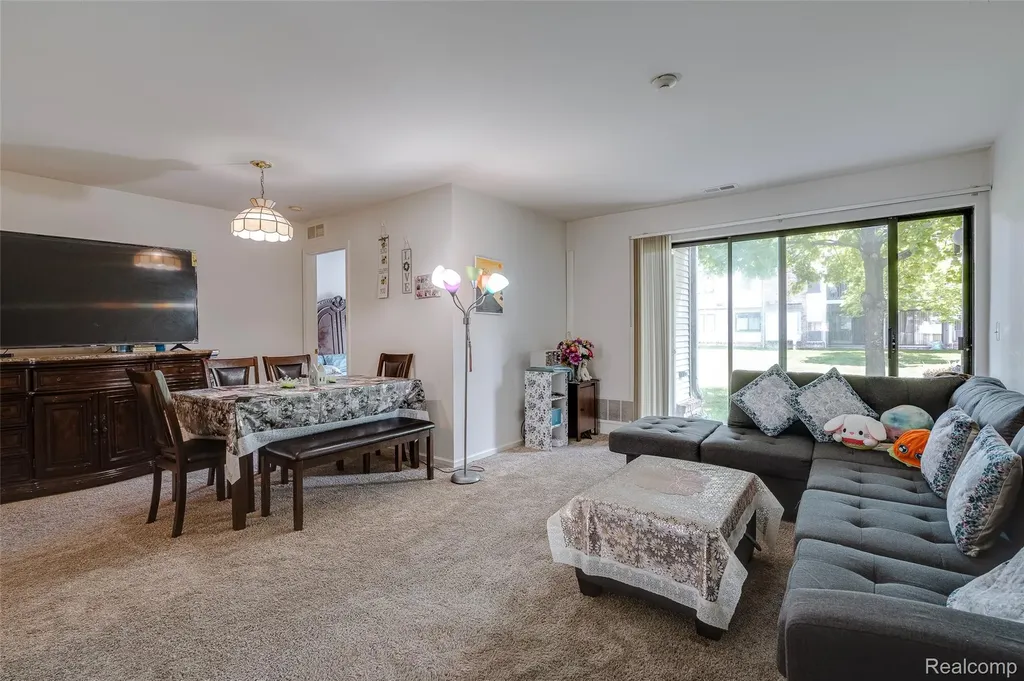 42764 Lilley Pointe Drive Canton Charter Township MI 48187