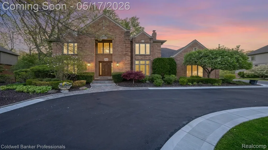 3653 Cedar Brook Drive Rochester Hills City MI 48309