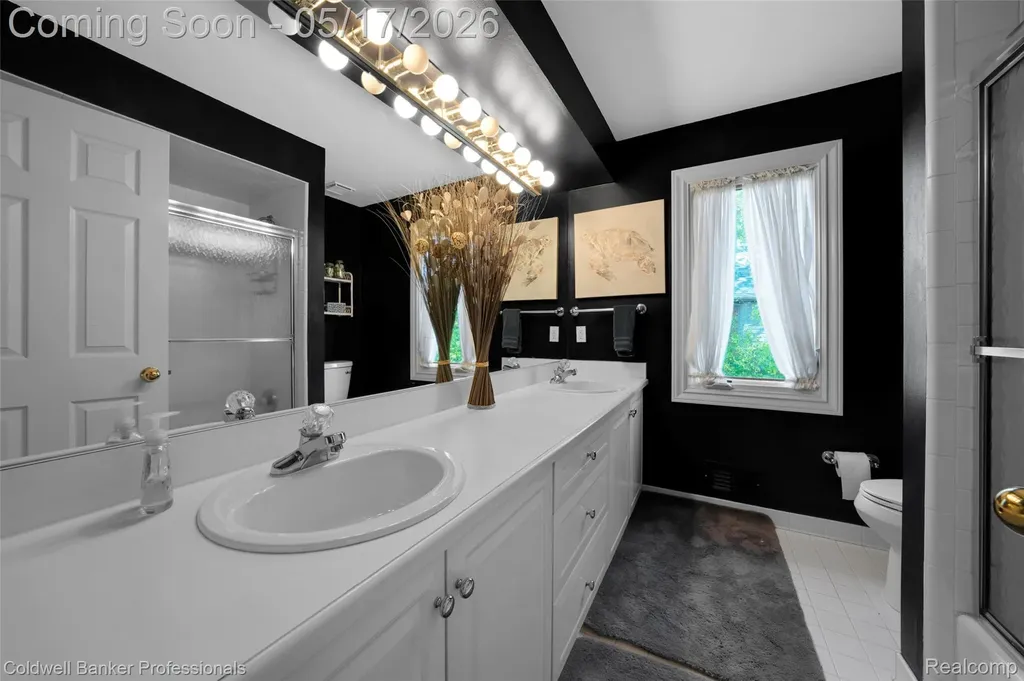 3653 Cedar Brook Drive Rochester Hills City MI 48309