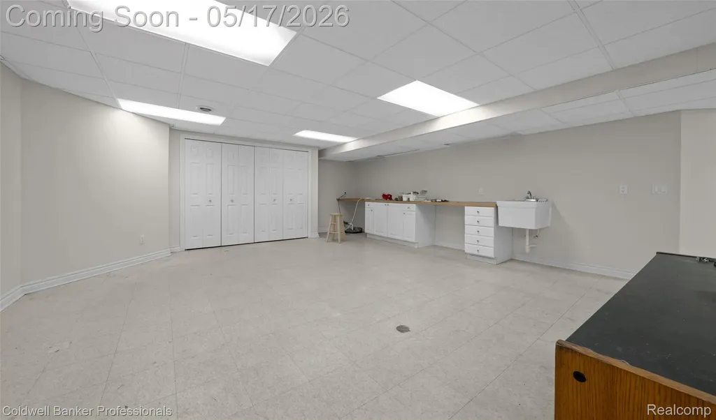 3653 Cedar Brook Drive Rochester Hills City MI 48309