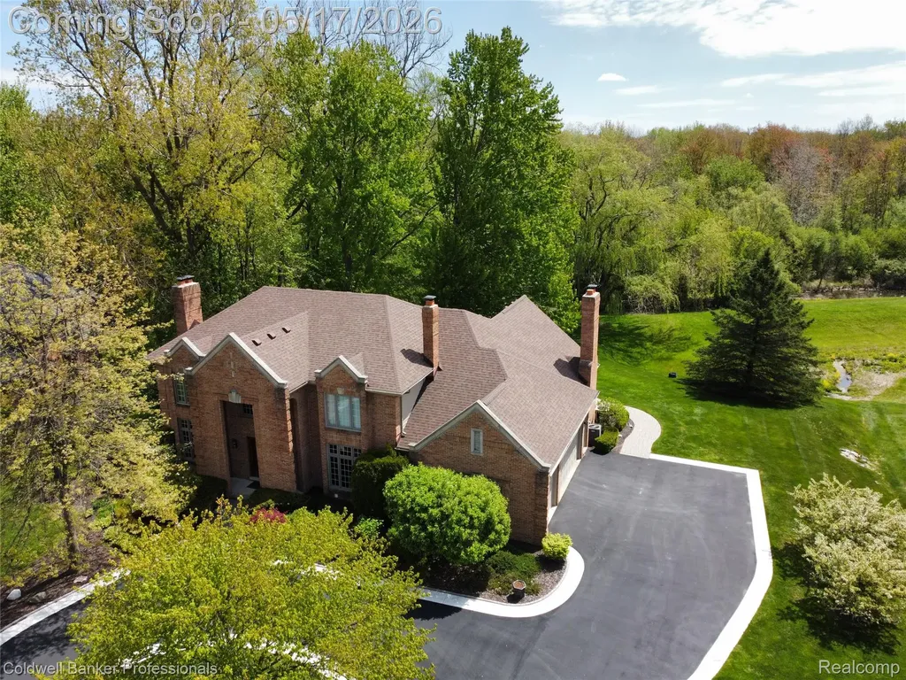 3653 Cedar Brook Drive Rochester Hills City MI 48309
