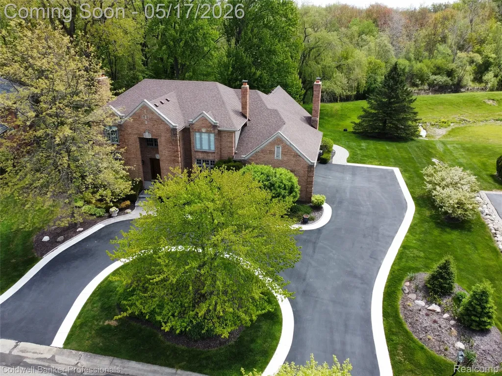 3653 Cedar Brook Drive Rochester Hills City MI 48309