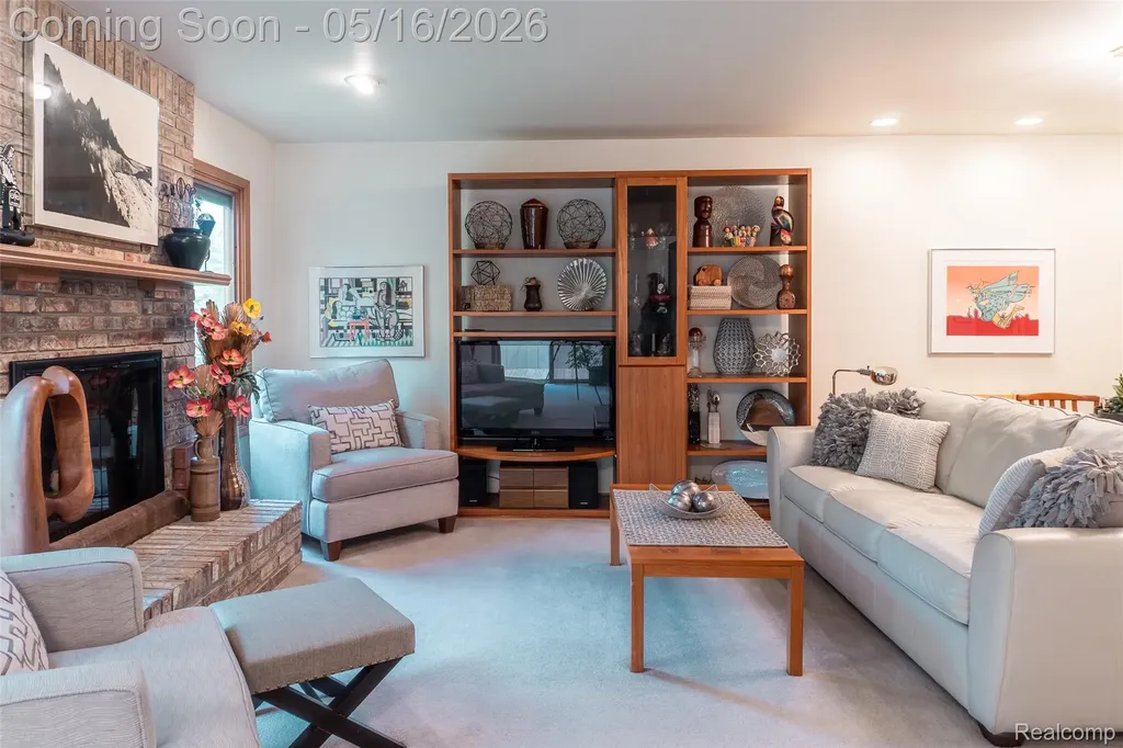 29498 Sylvan Lane Farmington Hills City MI 48334