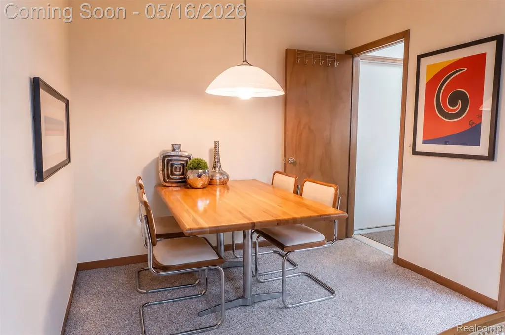29498 Sylvan Lane Farmington Hills City MI 48334