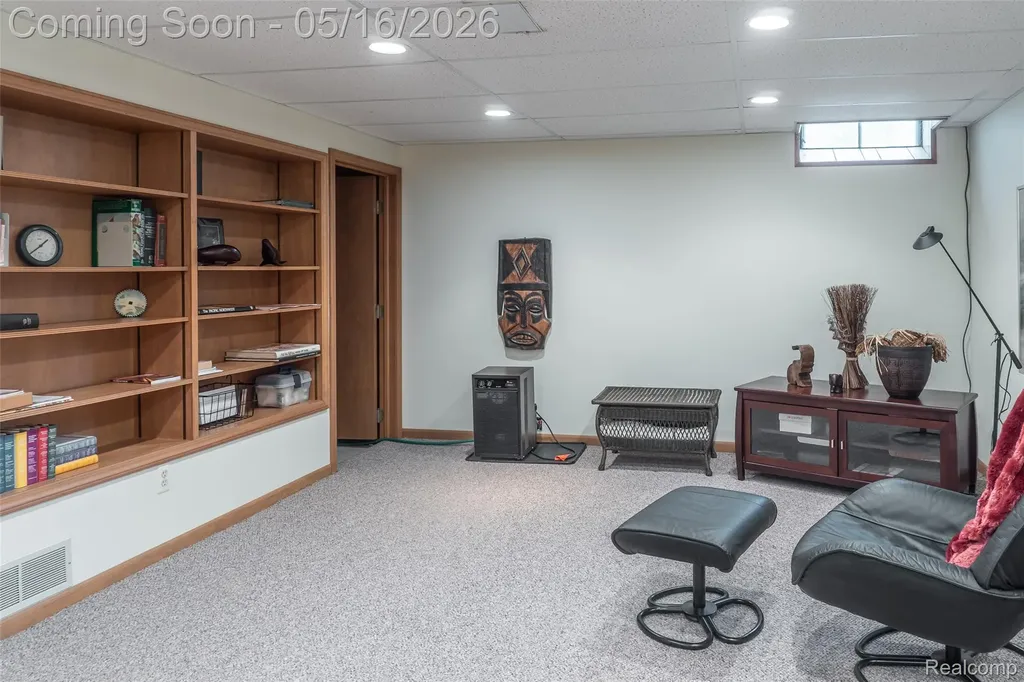 29498 Sylvan Lane Farmington Hills City MI 48334