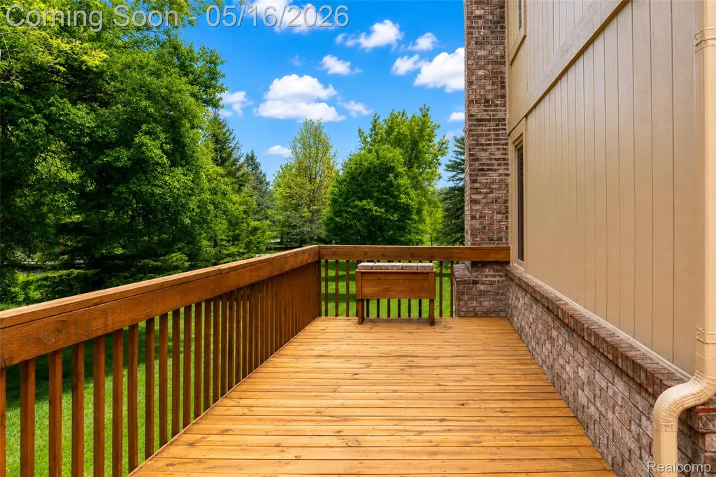 29498 Sylvan Lane Farmington Hills City MI 48334