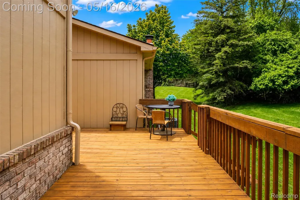 29498 Sylvan Lane Farmington Hills City MI 48334