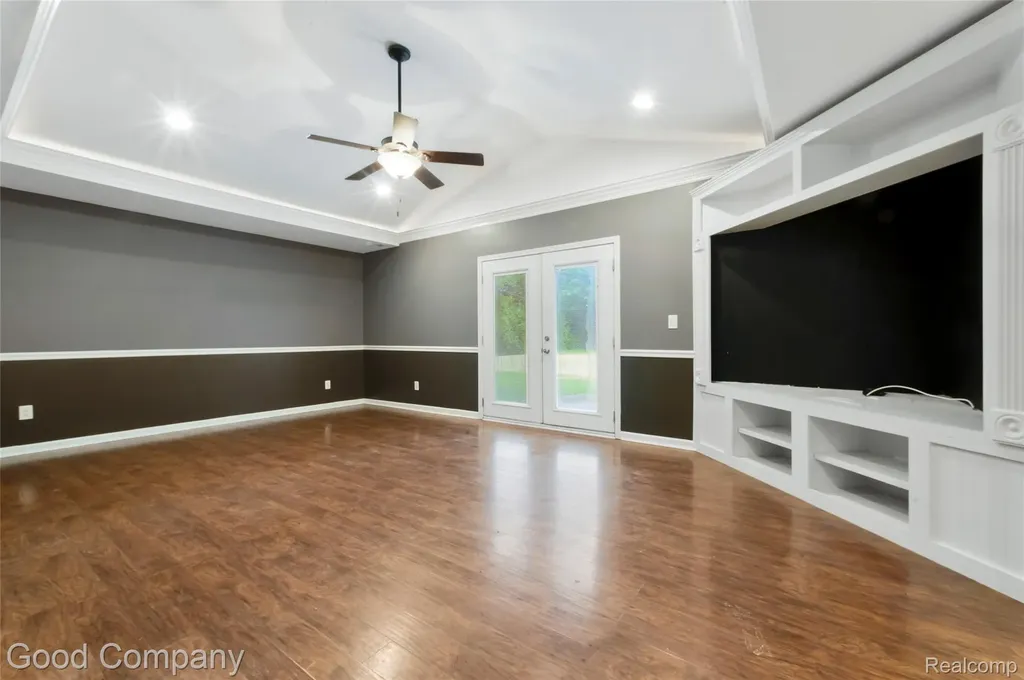 48703 W Ranch Drive Chesterfield Township MI 48051