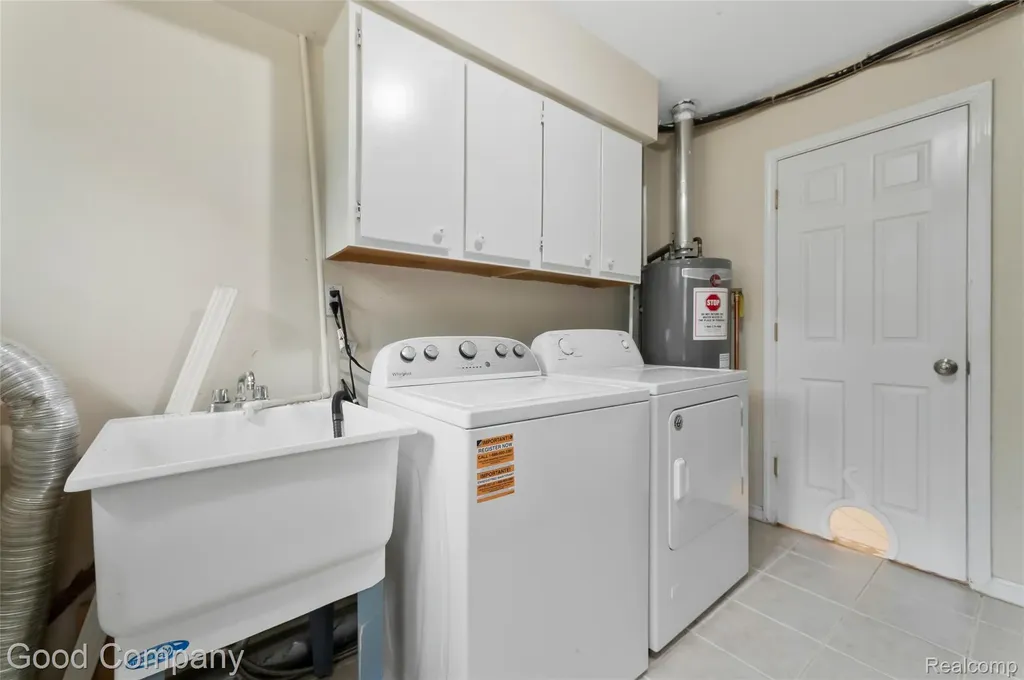 48703 W Ranch Drive Chesterfield Township MI 48051