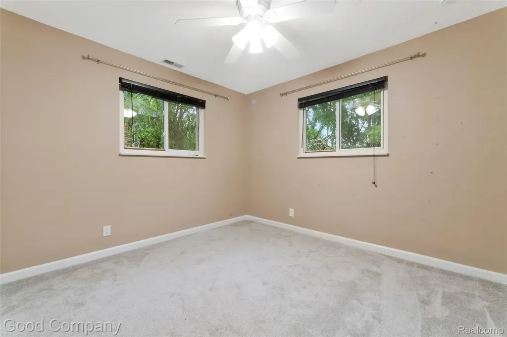 48703 W Ranch Drive Chesterfield Township MI 48051