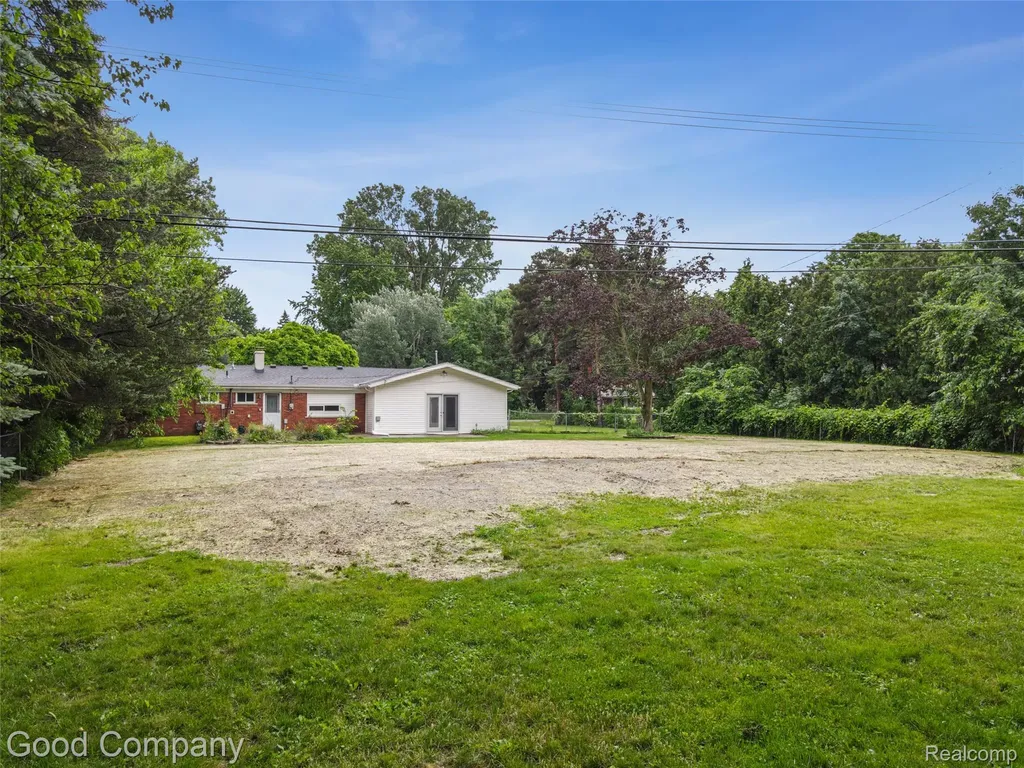 48703 W Ranch Drive Chesterfield Township MI 48051