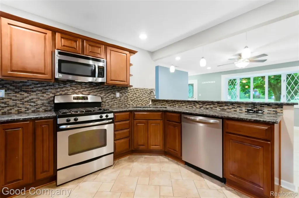 48703 W Ranch Drive Chesterfield Township MI 48051