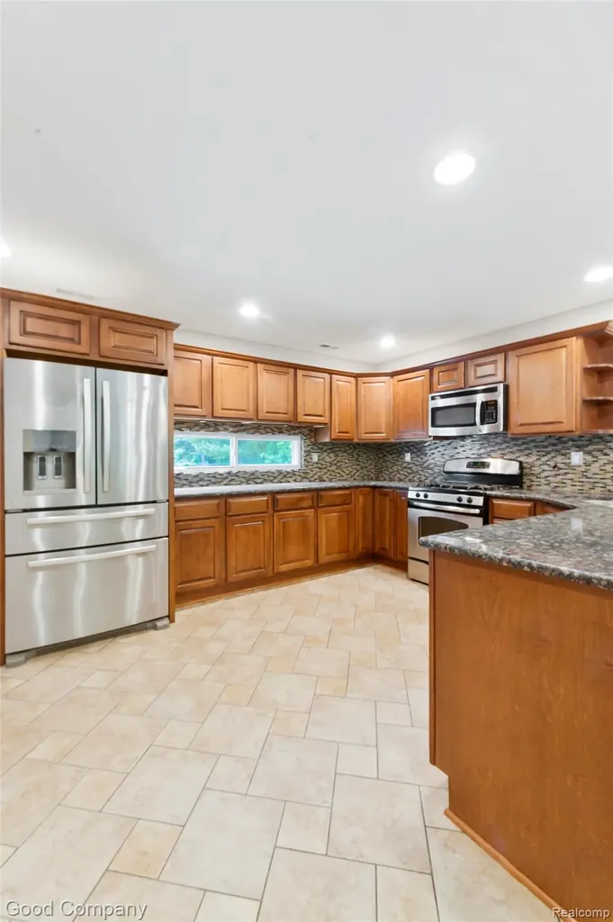 48703 W Ranch Drive Chesterfield Township MI 48051