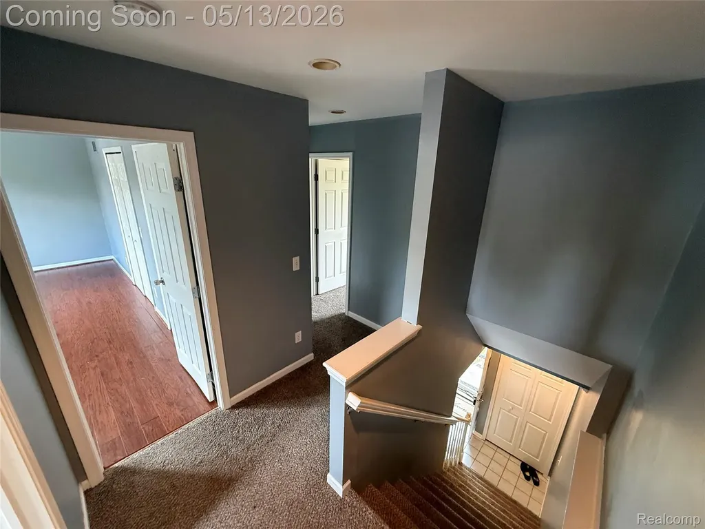 8334 Mckinley Center Line City MI 48015