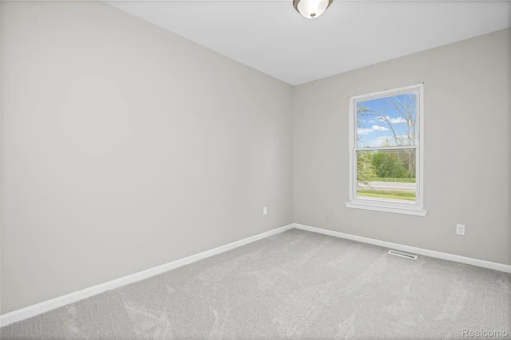 2660 Pontiac Lake Road Waterford Charter Township MI 48328