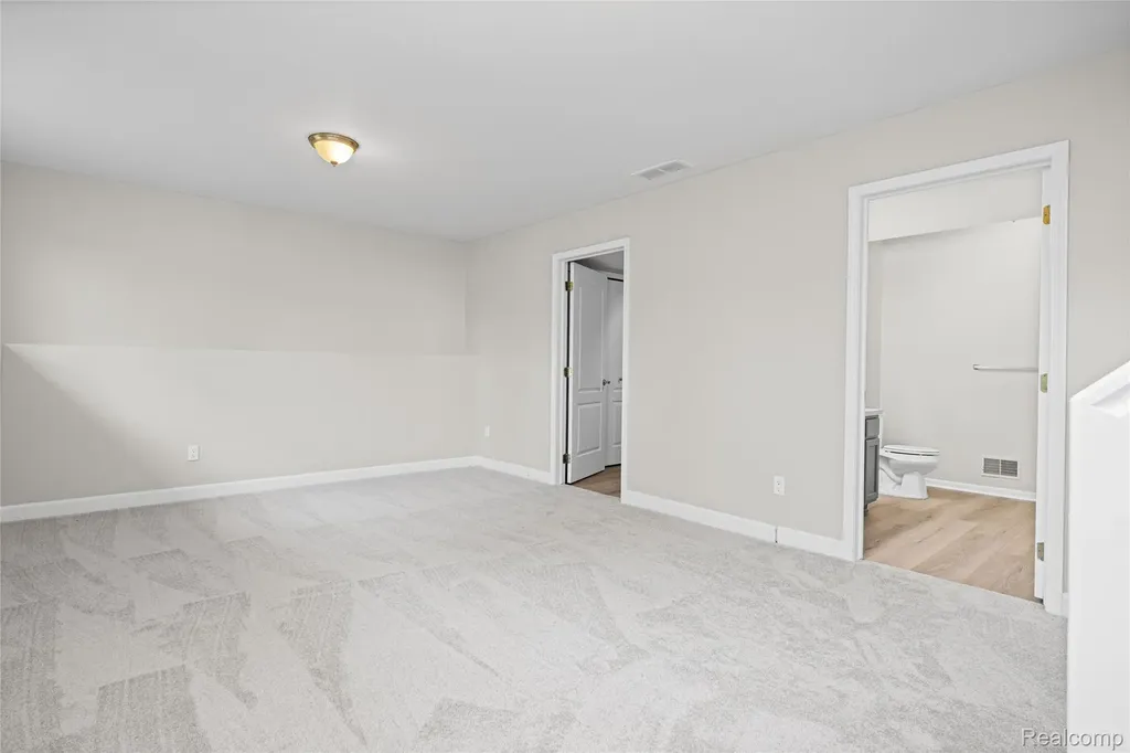 2660 Pontiac Lake Road Waterford Charter Township MI 48328