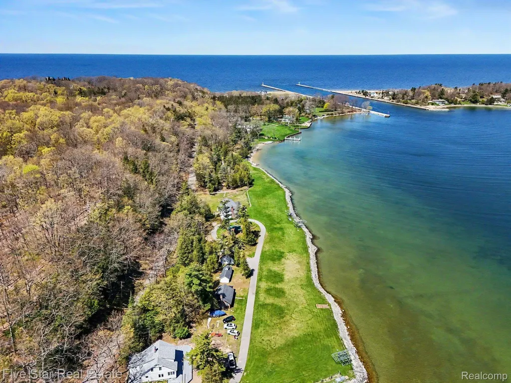 0000 Crescent Beach Road Onekama Township MI 49660