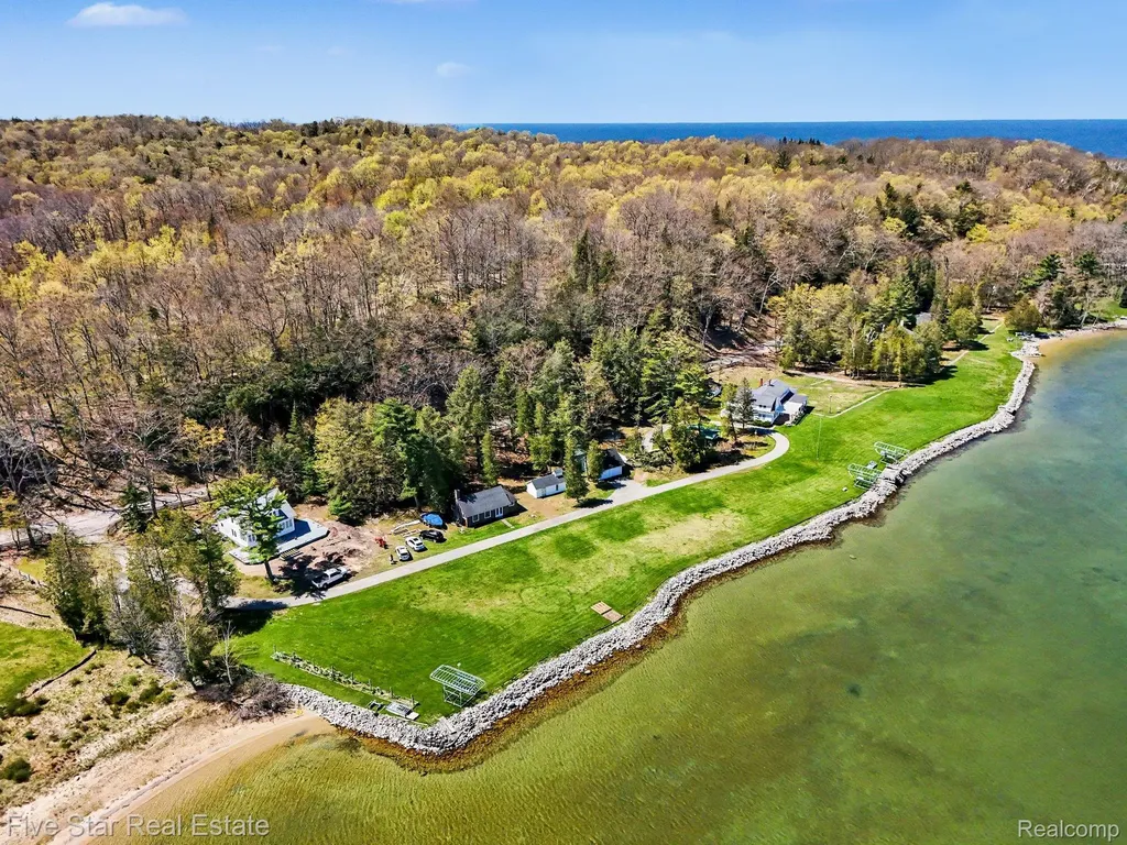 0000 Crescent Beach Road Onekama Township MI 49660
