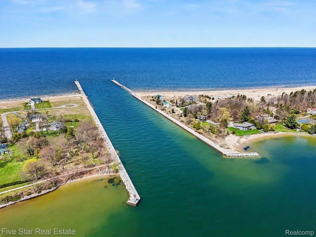 0000 Crescent Beach Road Onekama Township MI 49660