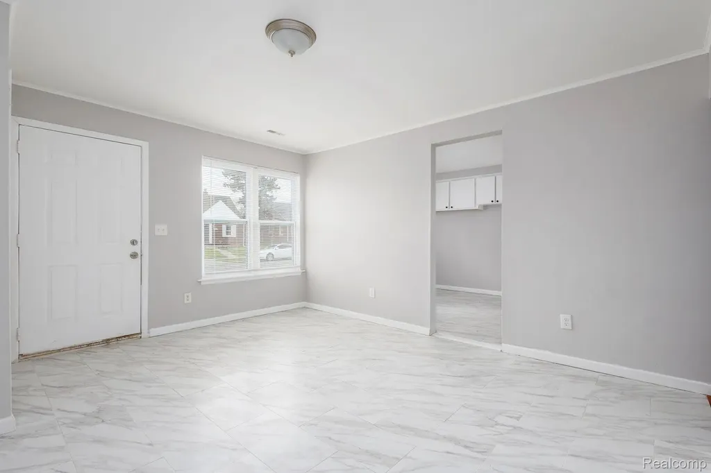 10026 Whitcomb Street Detroit City MI 48227