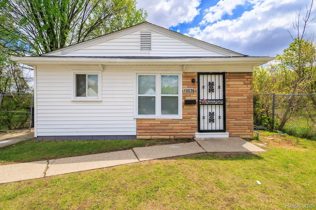 10026 Whitcomb Street Detroit City MI 48227