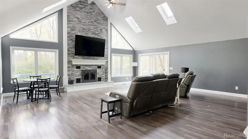 10300 Clark Road Springfield Charter Township MI 48350